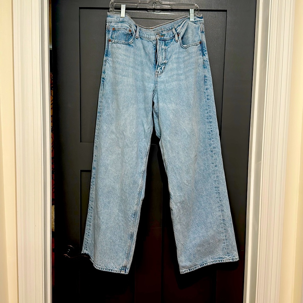 American Eagle, size 14, 90’s wide leg, jeans